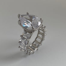 Load image into Gallery viewer, CALABASAS RING